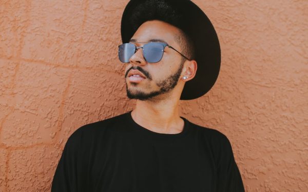 moderno-2726230275-600x375